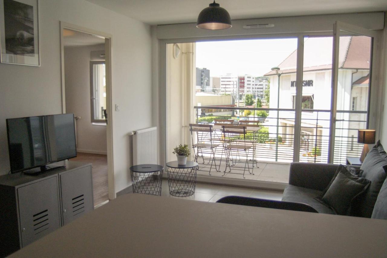Villa Camilia - 2 Rooms Balcony Garage In Downtown Annecy Exterior foto